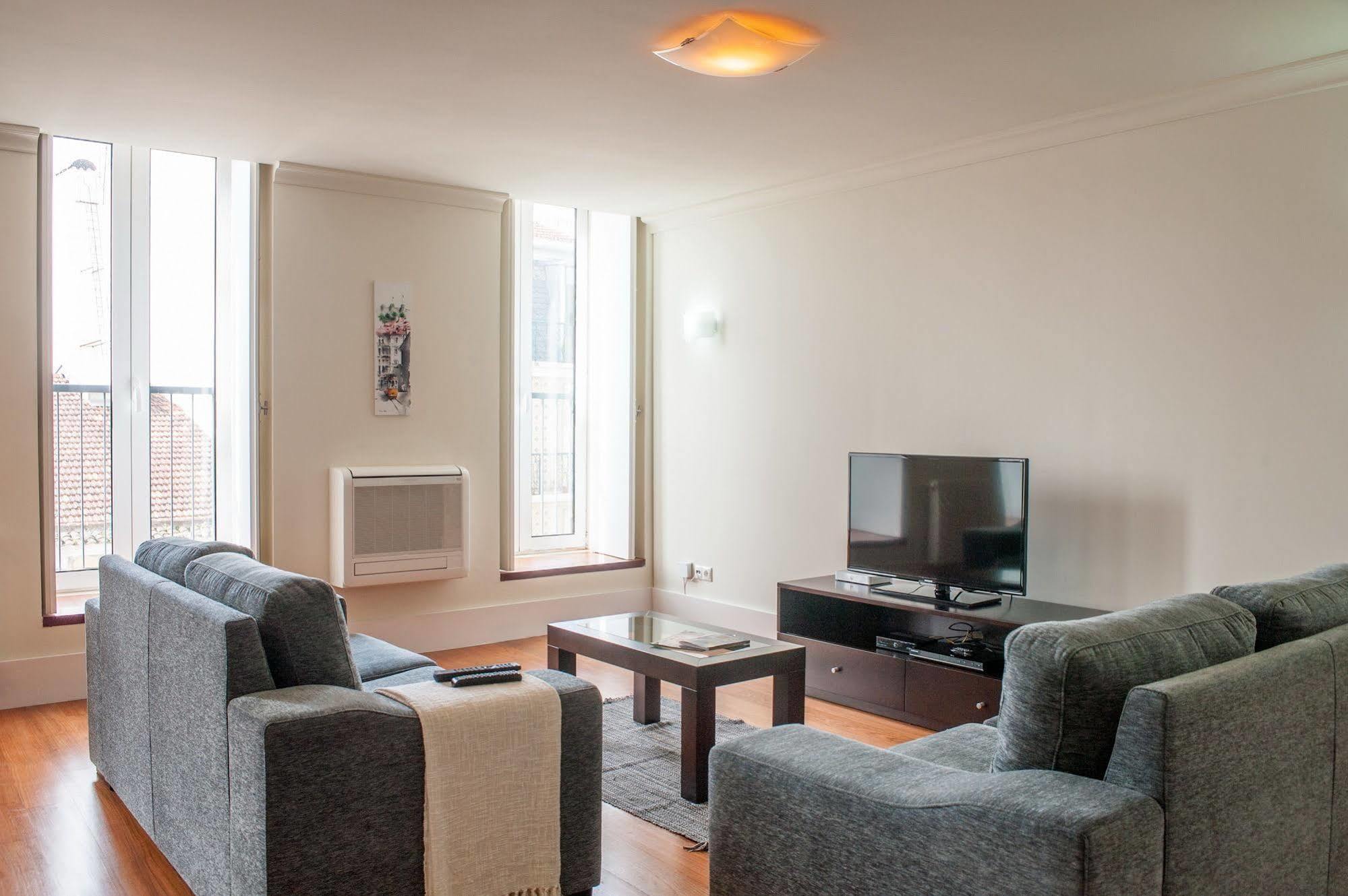 ליסבון Chiado Apartments מראה חיצוני תמונה